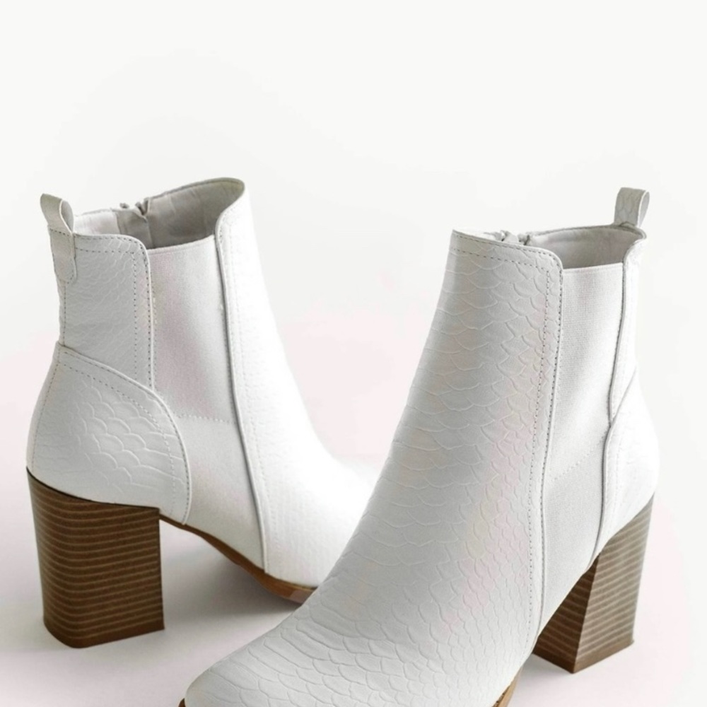 Womens Leather White Heeled Booties